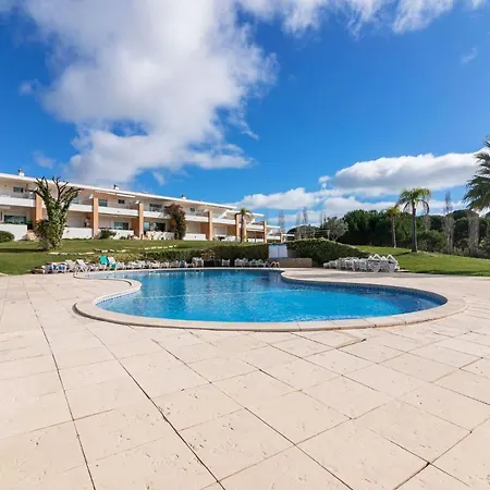 White By Homing * Albufeira