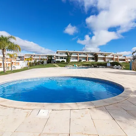 White By Homing Albufeira